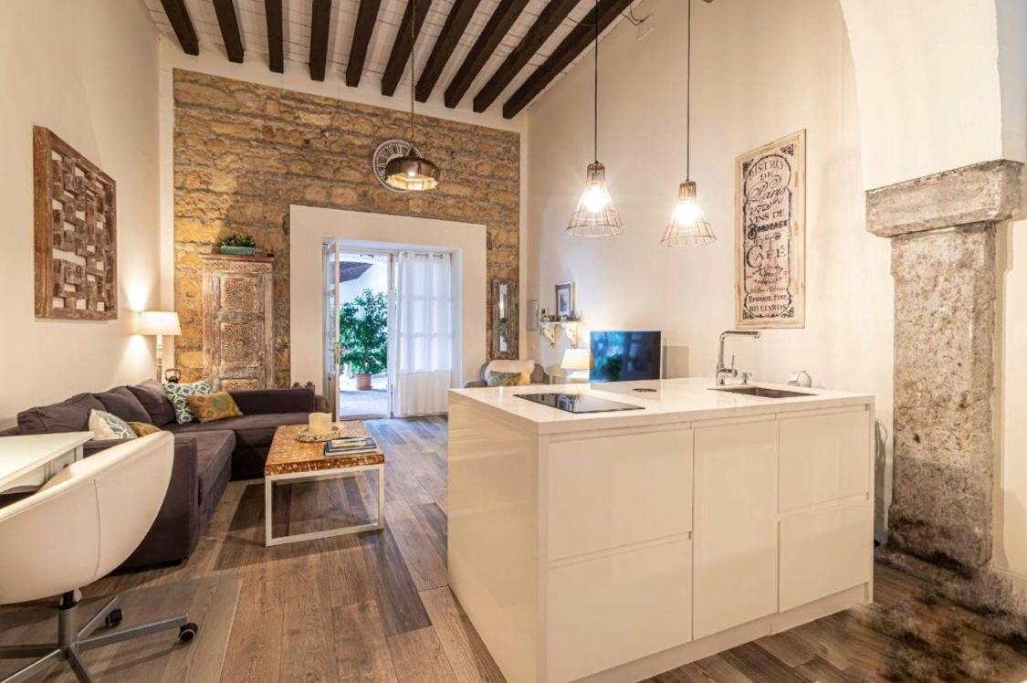 Loft Bodega San Blas Con Porche Y Parking Jerez de la Frontera Exteriör bild